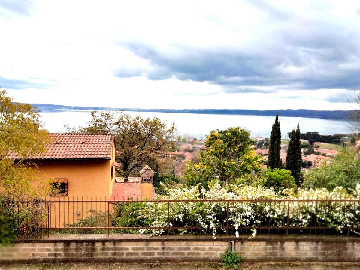 Sguardo Sul Lago Тревиньяно-Романо Экстерьер фото